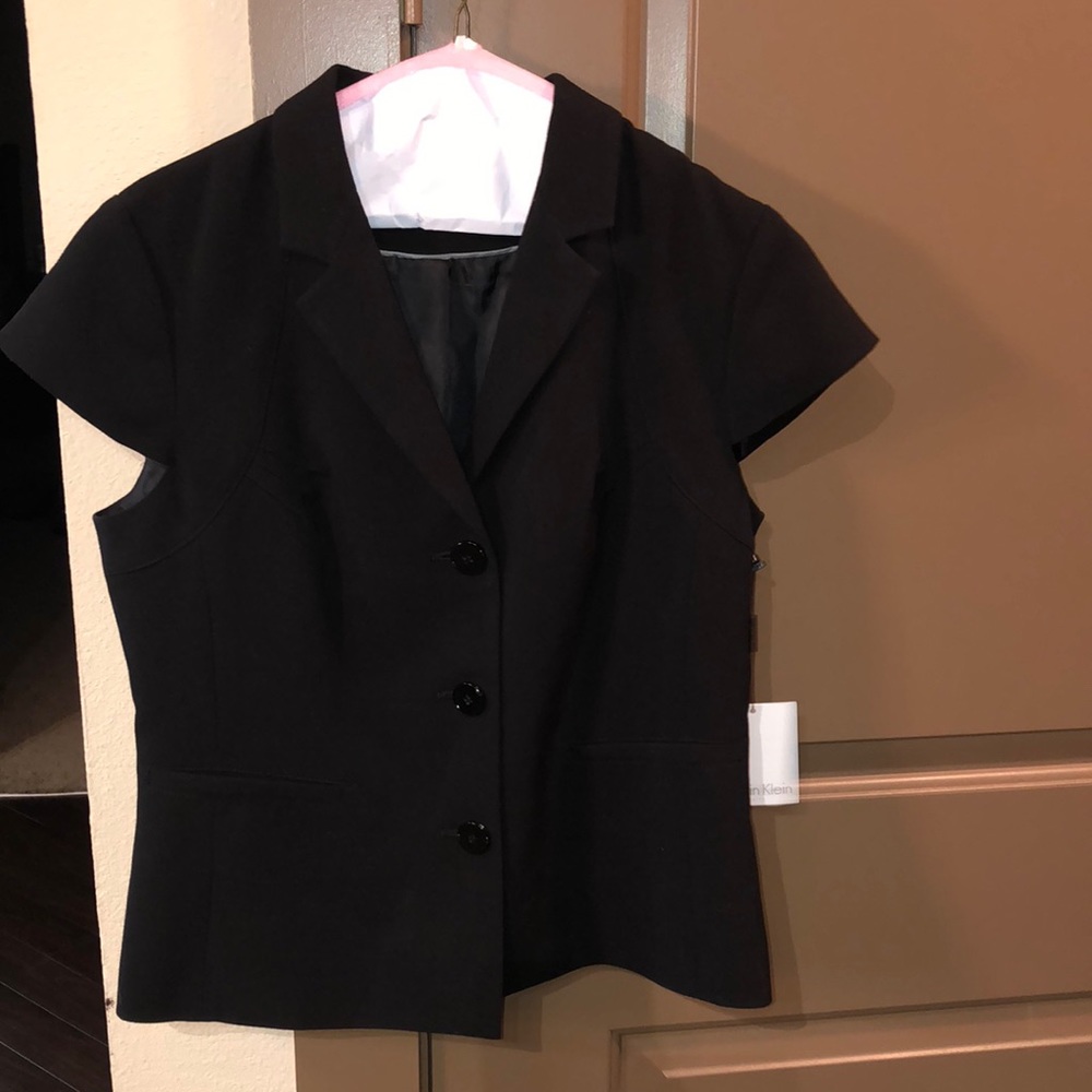 Sz 10 Black cloven Klein blazer